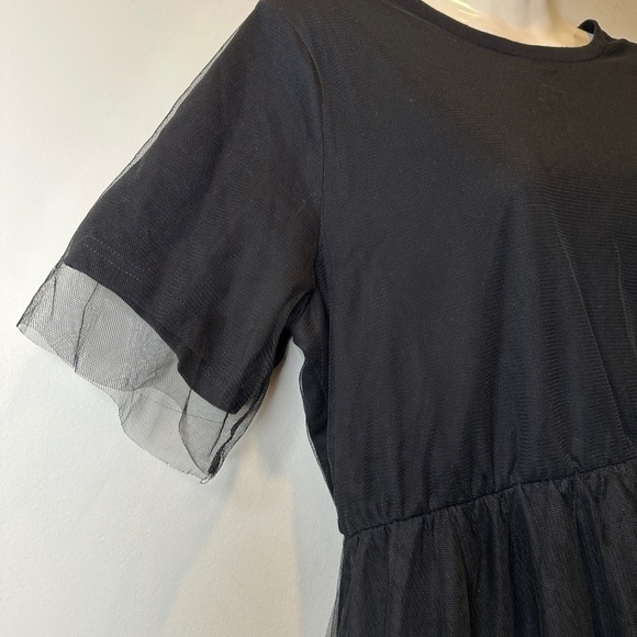 HSTYLE | Black Short Sleeve Layered Tulle Dress - Picture 3 of 10